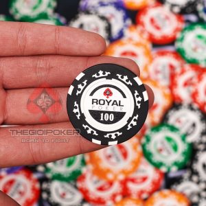 Chip Poker Royal được làm từ chất liệu clay smith cao cấp nặng 14gram