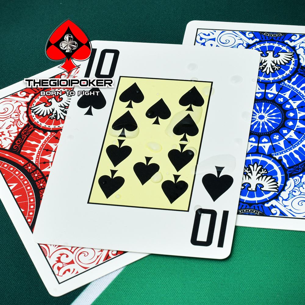 Bài Poker Sky Martial kháng Nước