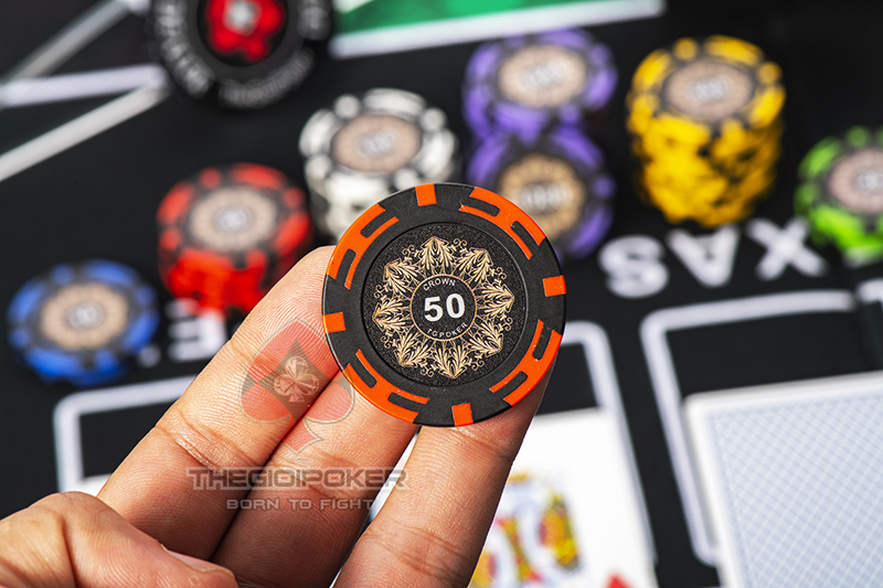 Chip Poker Crown được thiết kế đẹp, sang trọng và cuốn hút