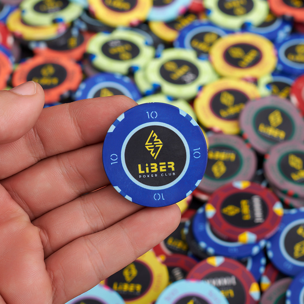Chip poker Liber được làm từ chất liệu ceramic cao cấp